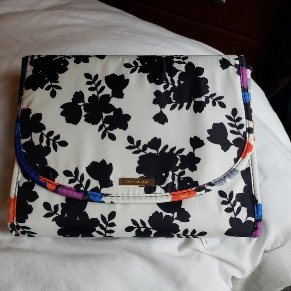 Makeup case - Picture 2 of 4